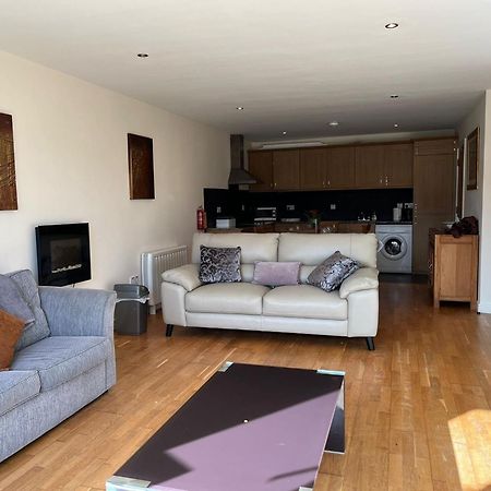 5 Courthouse Square Clifden Apartment ภายนอก รูปภาพ