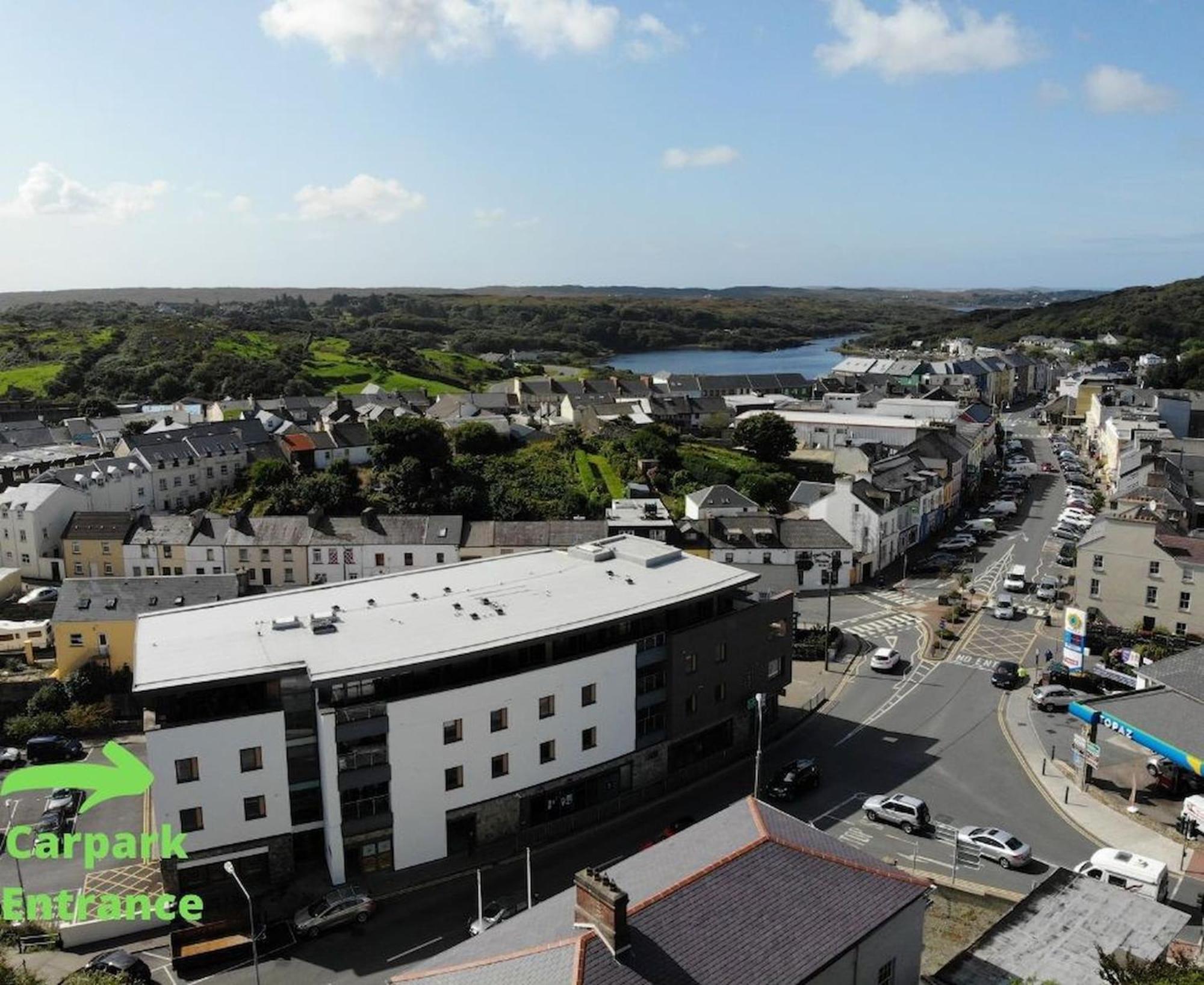 5 Courthouse Square Clifden Apartment ภายนอก รูปภาพ